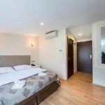 Apart-hotel Nacre 3*
