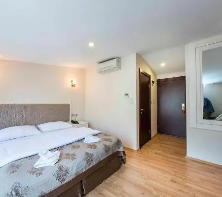 Hotel apartamentowy Nacre *